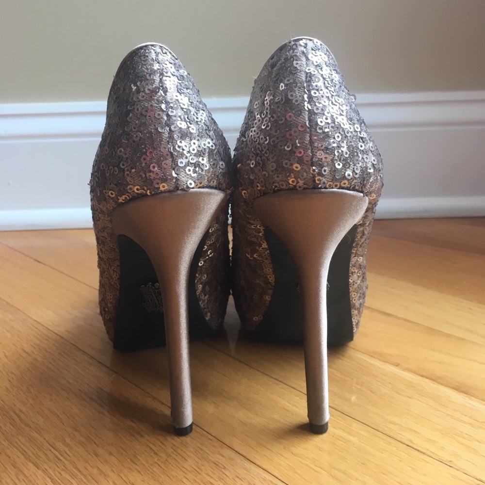 Vera Wang Sequin Heels - Picture 6 of 8
